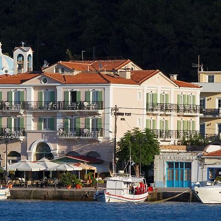 Samaina Port Hotel Karlovassi Dış mekan fotoğraf
